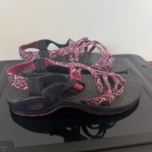 CHACO Women’s 7 Updraft Diamond Row Sandals Double Strap Strappy - Picture 2 of 7